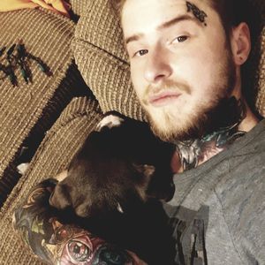 Meet your Posher, Dustin